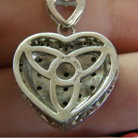 OTC Sterling Silver 925 Diamond Heart Dangle Pendant (5 Grams) - Picture 4 of 5